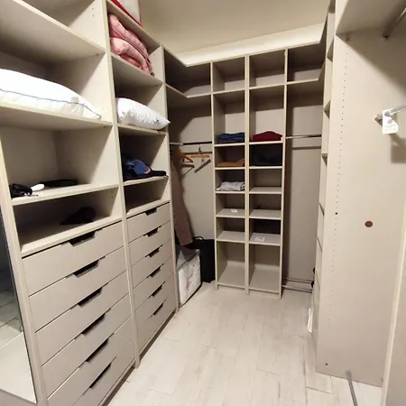 Maison Avec Piscine Et Jardin Proche Mer, * La Rochelle (Charente-Maritime)